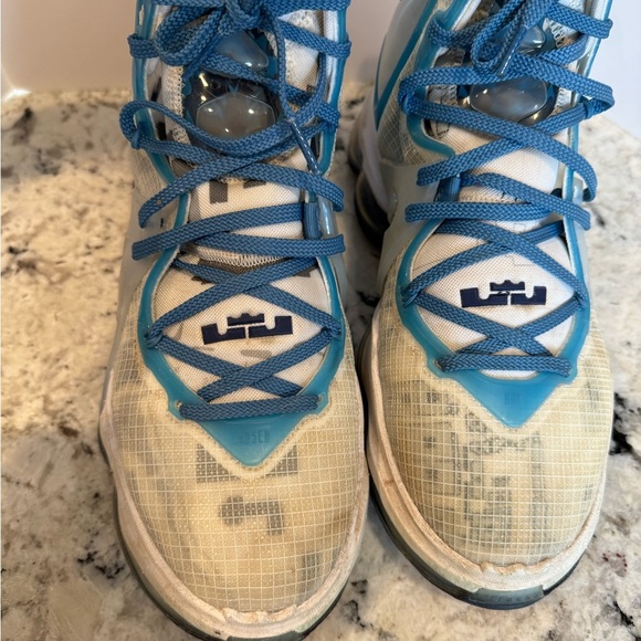 NIKE LEBRON 19 SPACE JAM - Picture 7 of 7